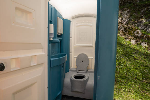 Best Porta potty cleaning services  in Blooming Prairie, MN